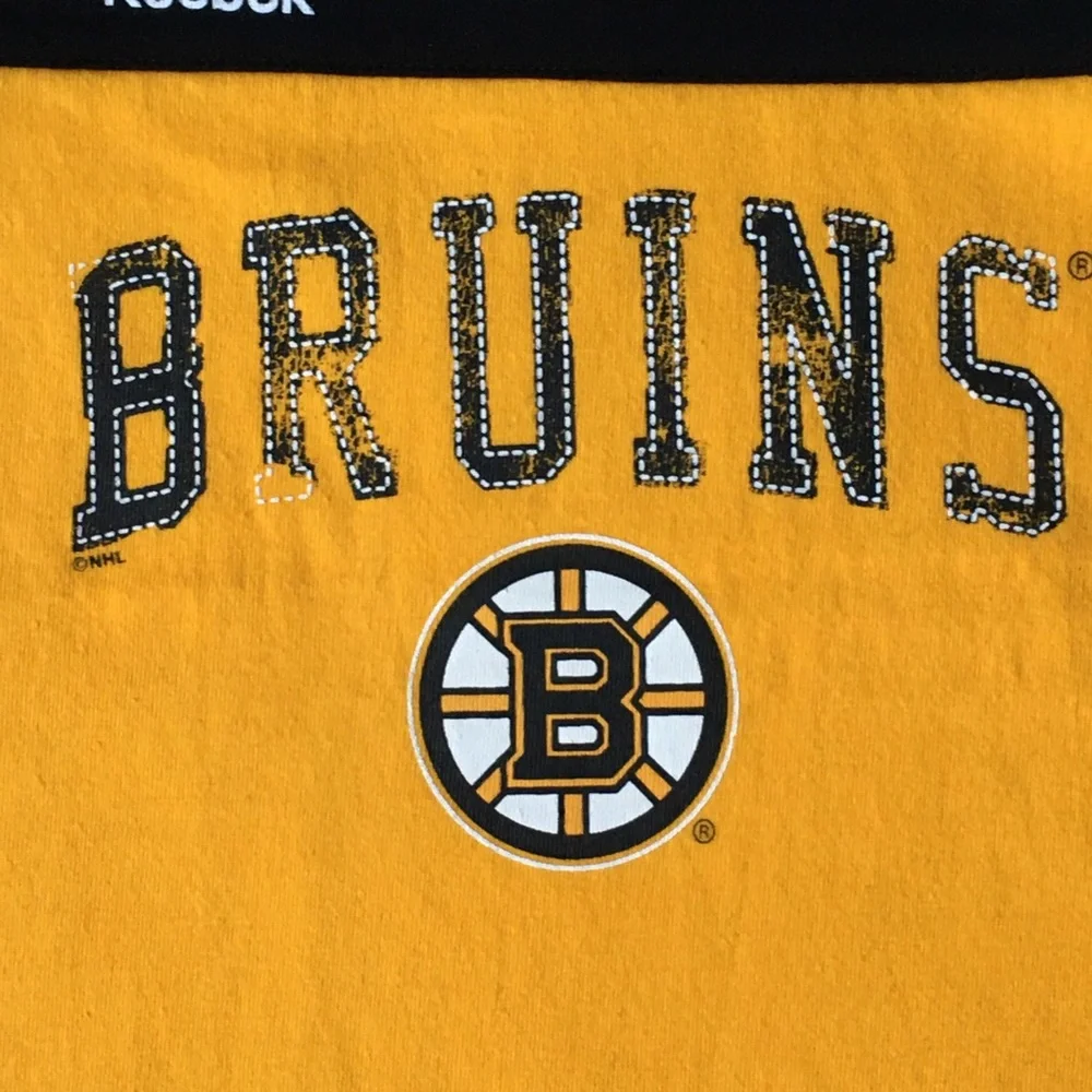 COPY - Bruins outfit 0 3 months NWT New hockey Boston